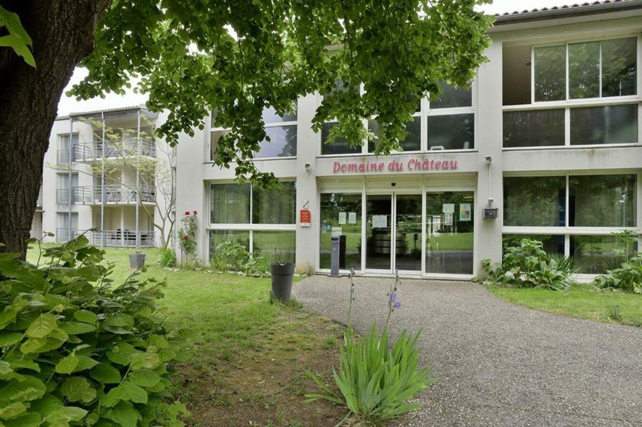 Vacanceole - Le Domaine Du Chateau - La Rochelle / Ile De Re Aparthotel Lagord