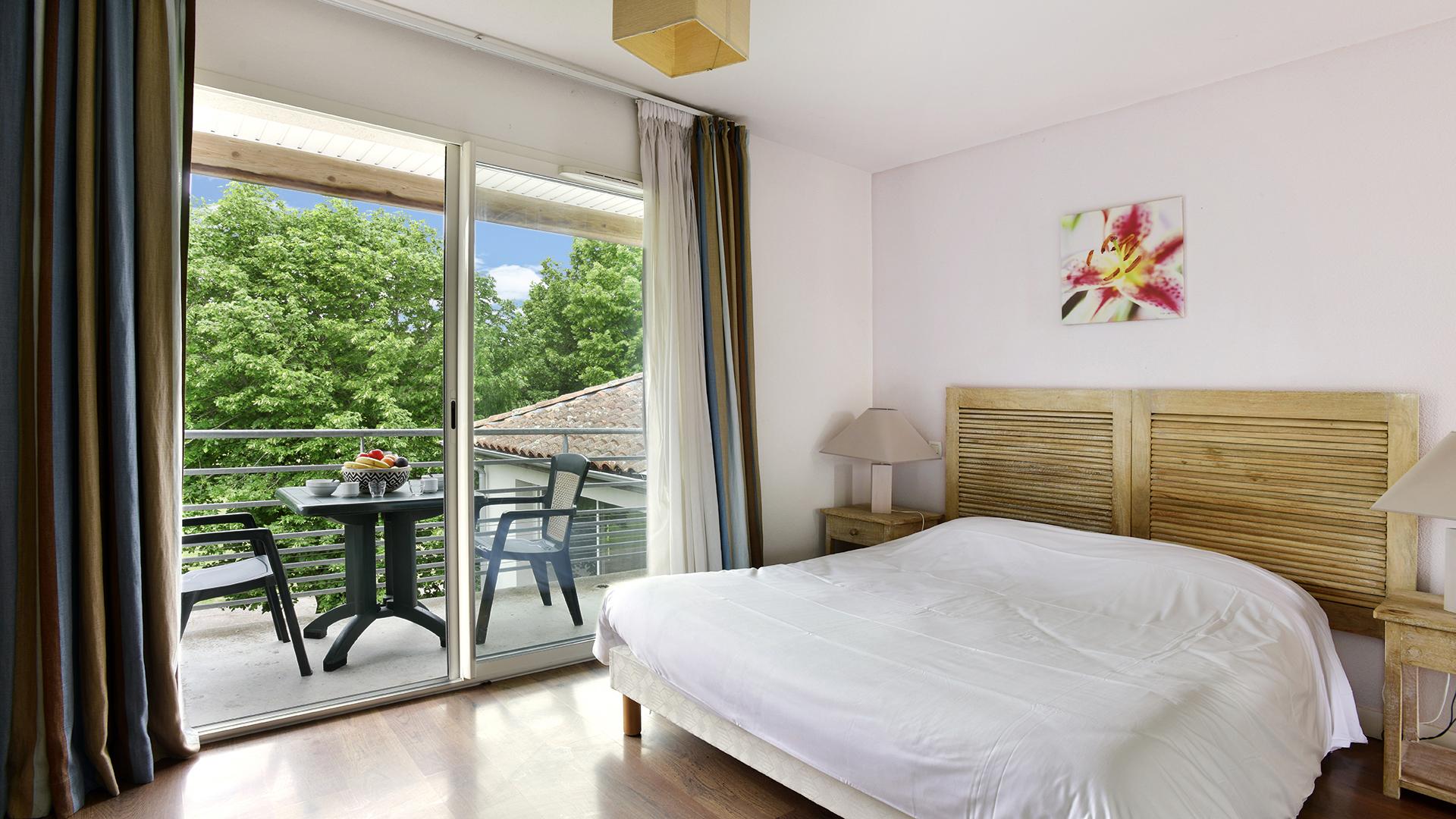 Vacanceole - Le Domaine Du Chateau - La Rochelle / Ile De Re Aparthotel Lagord